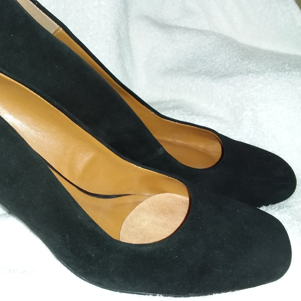 Halston Black Suede Spool Heel 7M